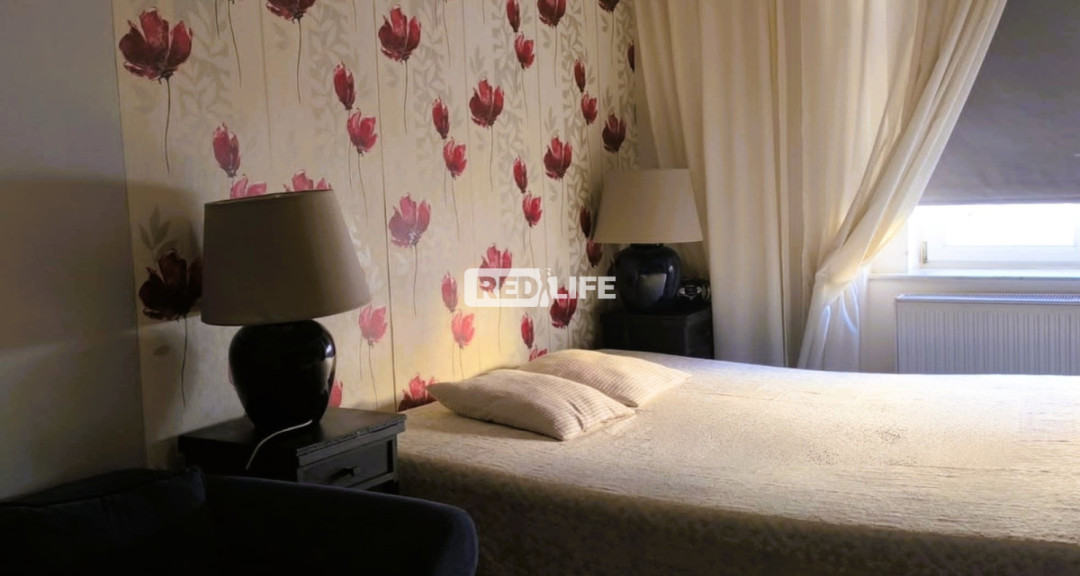 Ženy, d&iacute;vky 30-60 let, m&aacute;me