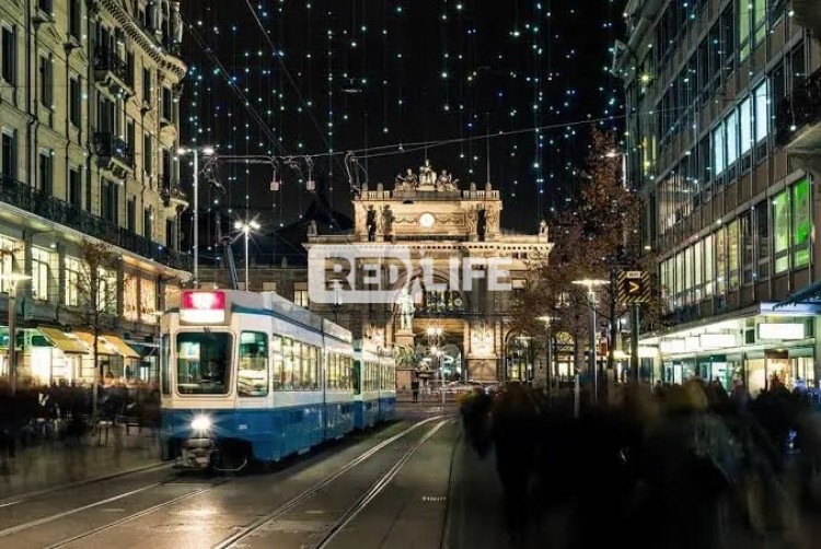 Kabinková práce Laufhaus Zürich vysoké
